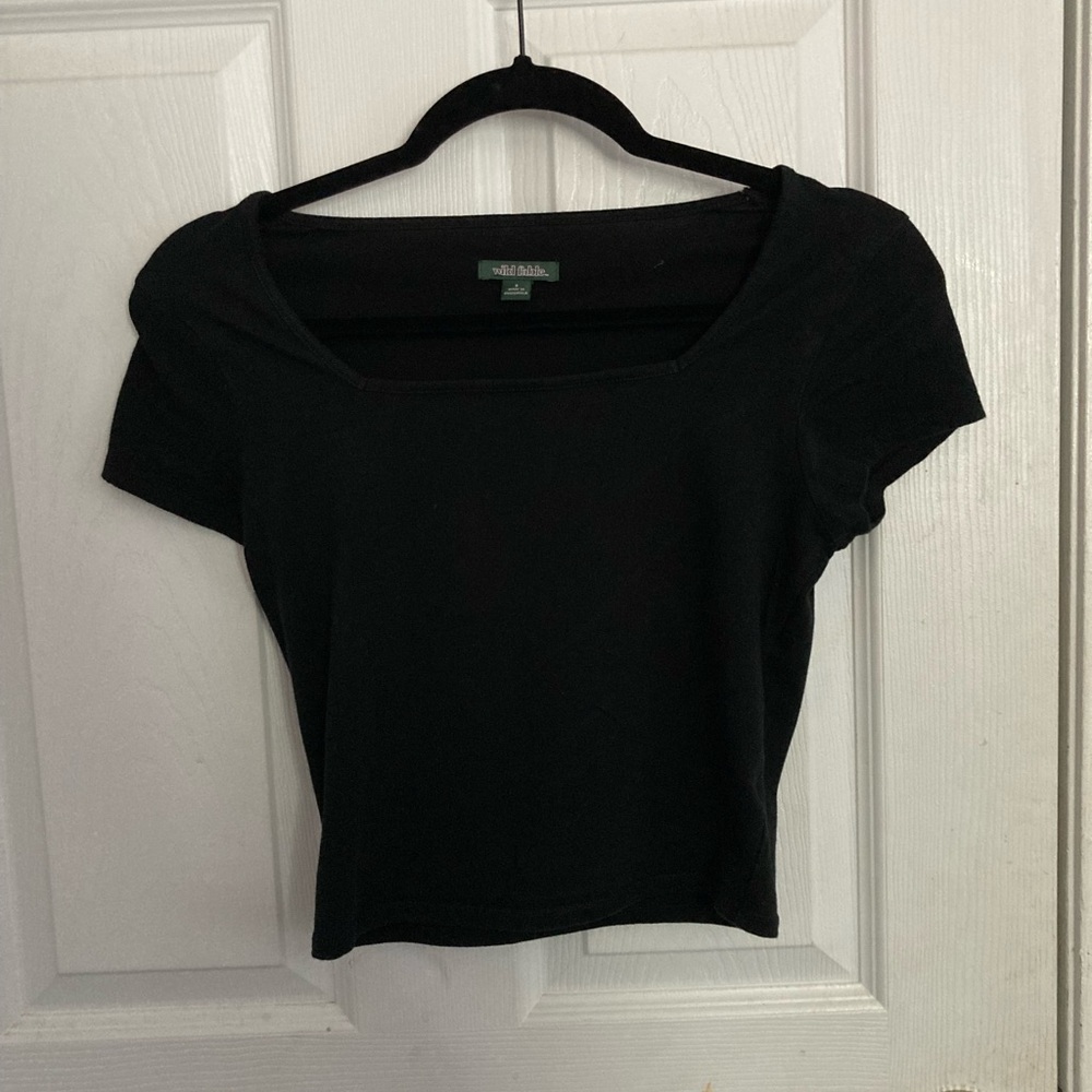 Wild Fable black cropped tee with square neckline